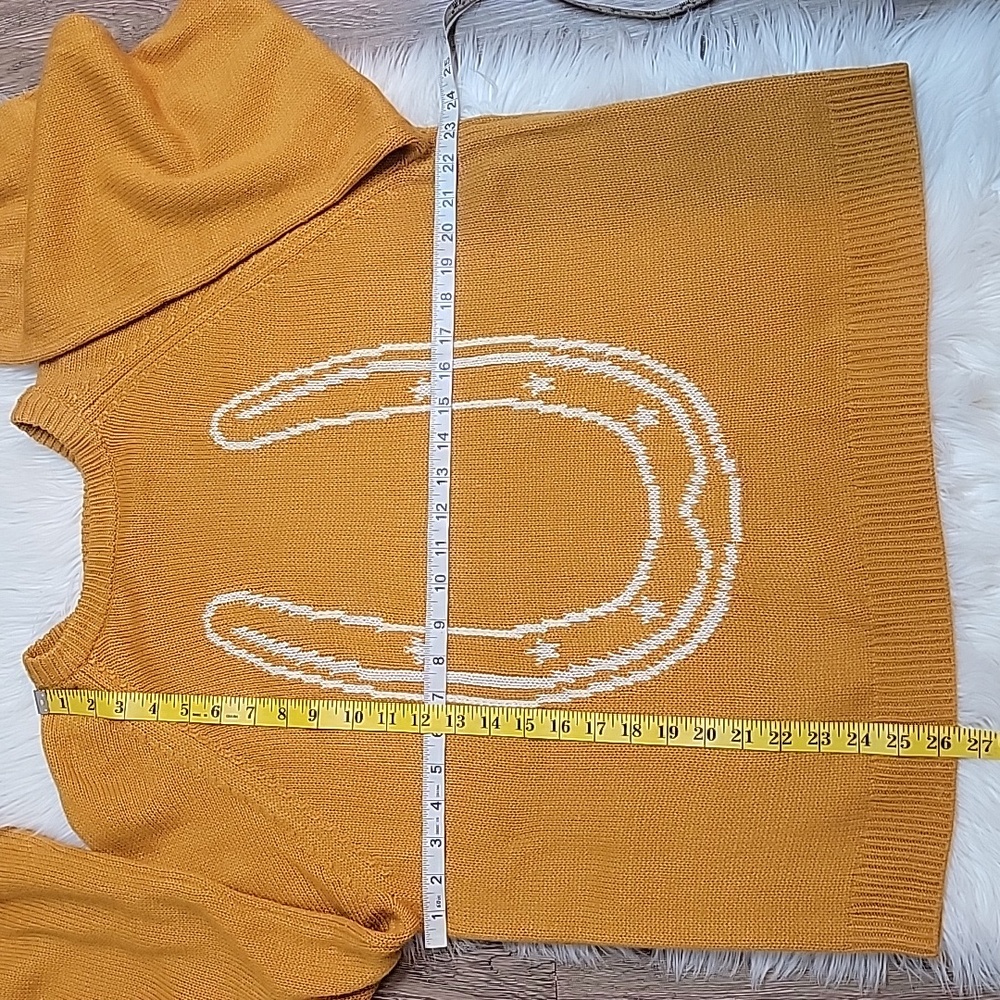 Wrangler Mustard Horseshoe Crewneck Sweater - Women - Picture 9 of 9